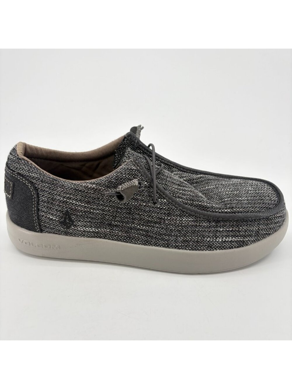 Volcom Chill Mens Size 10E Gray Black Composite Toe Slip On Safety Work Shoes